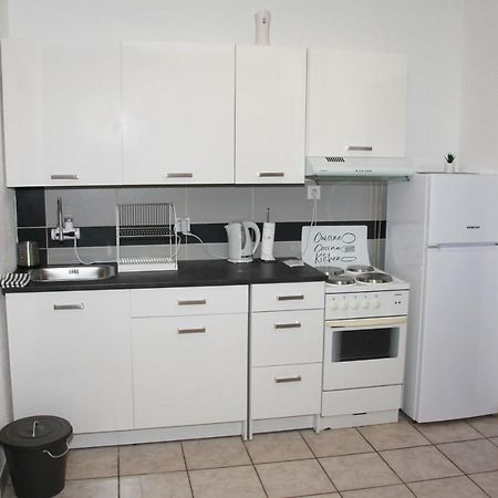 Apartman Zen Apartment Osijek Bagian luar foto