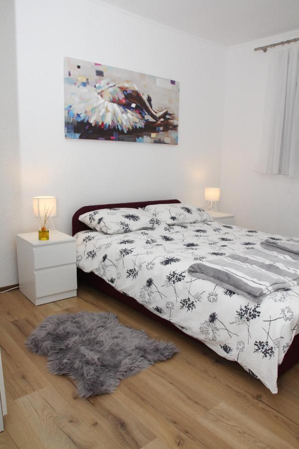 Apartman Zen Apartment Osijek Bagian luar foto