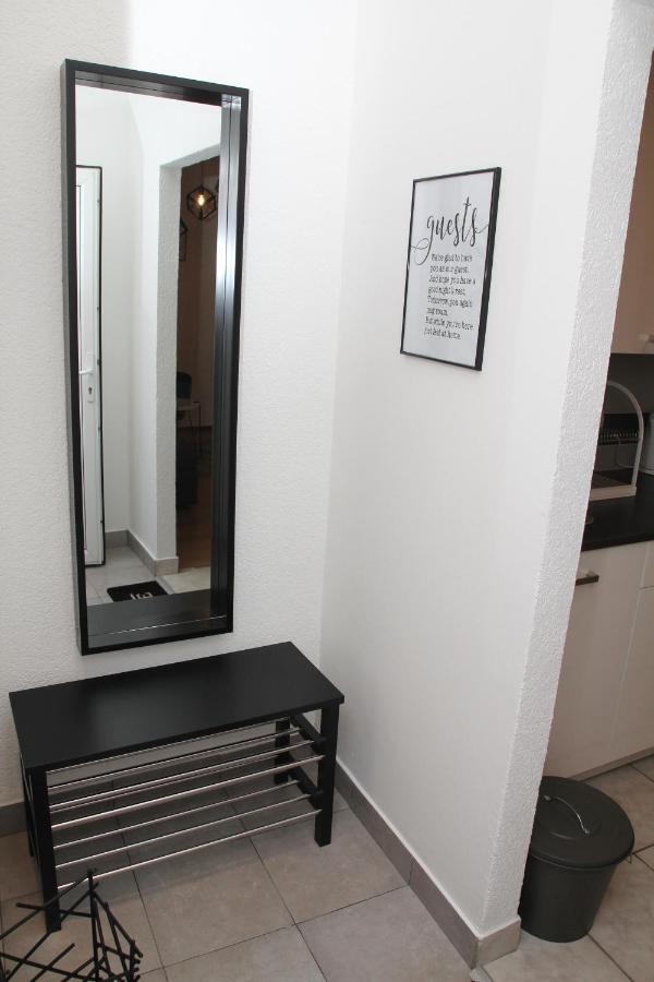 Apartman Zen Apartment Osijek Bagian luar foto